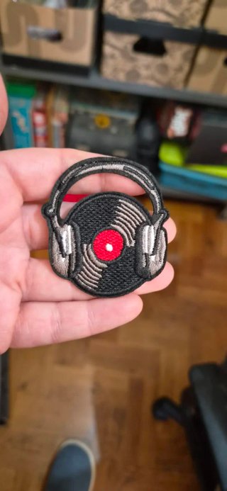 Parches Ropa Música