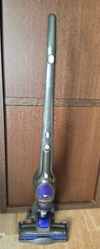 Aspiradora Akita Stickvac U10