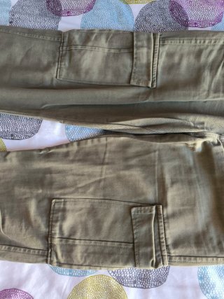 Pantalones cargo verdes