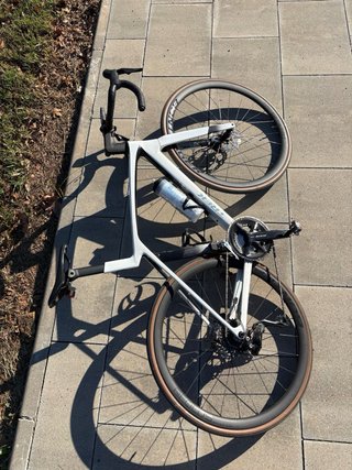 Trek Madone SL6 2025
