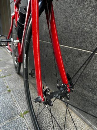Bici carretera Pinarello Roja