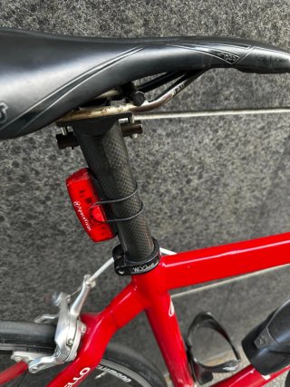 Bici carretera Pinarello Roja