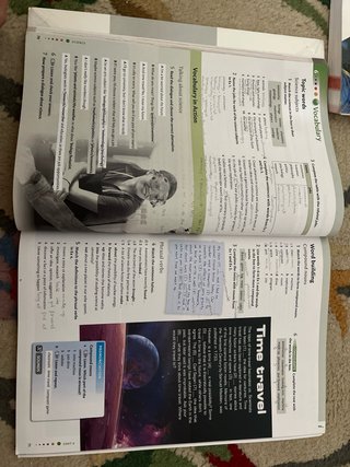 Initiative 1 Student's book