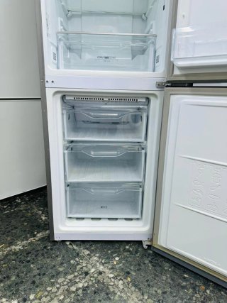 Nevera Indesit