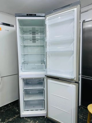 Nevera Indesit