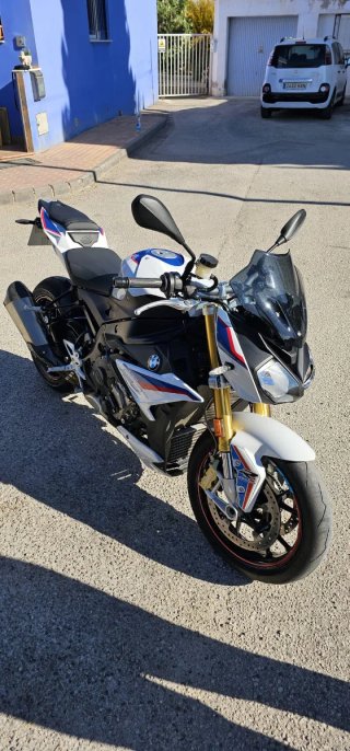 BMW S 1000 R HP