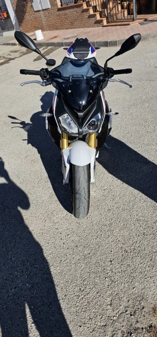 BMW S 1000 R HP