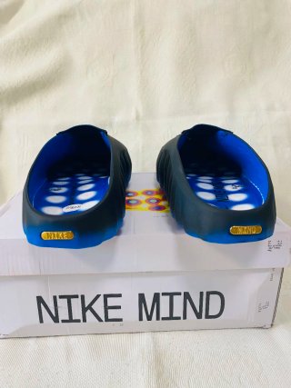 Zapatillas Nike Azul y Dorado