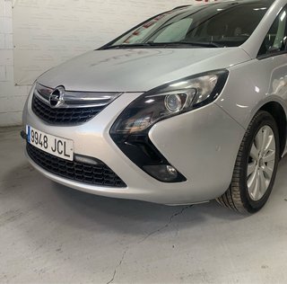 Opel Zafira Tourer 2015