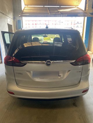 Opel Zafira Tourer 2015