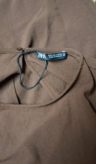 Abito Zara marrone con cintura