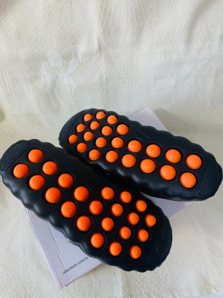 Zapatillas Nike Negras y Naranjas