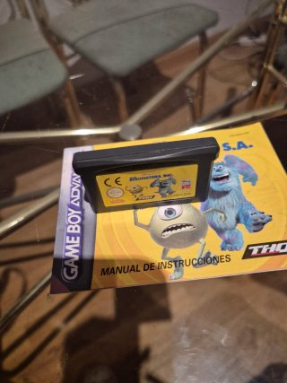 Monstruos S.A. Game Boy Advance THQ.10 euros
