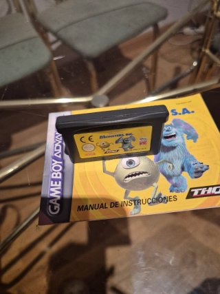Monstruos S.A. Game Boy Advance THQ.10 euros