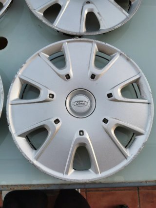 (81) Tapacubos 14" Ford Focus/ Fiesta