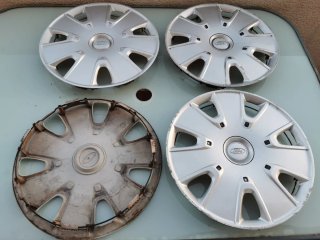 (81) Tapacubos 14" Ford Focus/ Fiesta