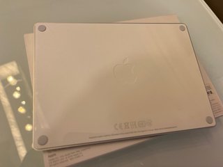 Apple Magic Trackpad A1535 Plata