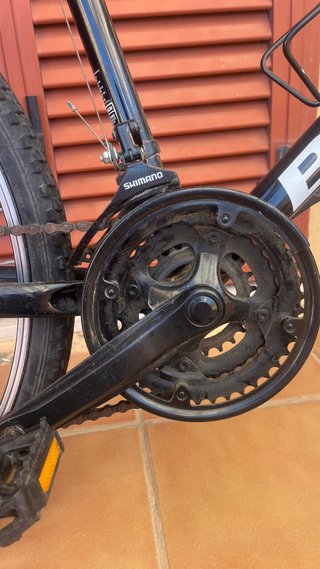 Bicicleta 26 Hardtail Shimano Tourney