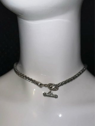 Collar hippie plateado con piedra turquesa