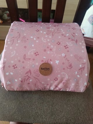 Trona portátil Tuc Tuc rosa con estampado