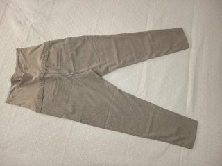 Pantalón premamá beige