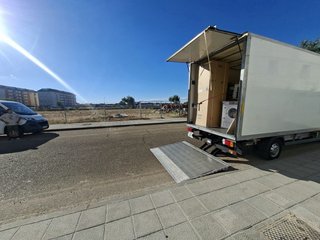 Mudanzas y portes
