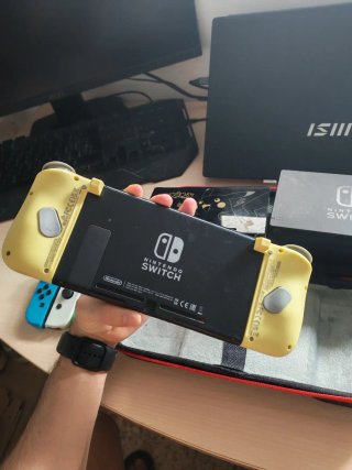Nintendo Switch + Accesorios