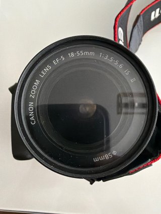 Canon EOS 600D + Objetivo 18-55mm
