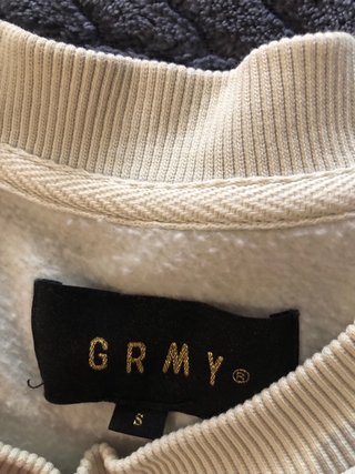 Sudadera GRMY con parche G y sandía