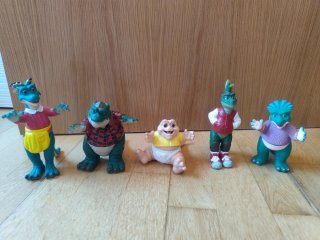Figuras de dinosaurios de los 90