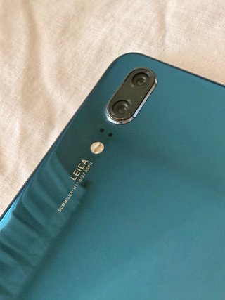 Huawei P20 Negro + Funda Londres