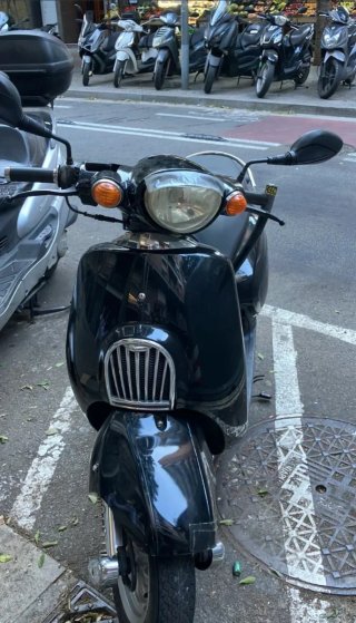 Daelim Besbi 125 Scooter 2009 Negra