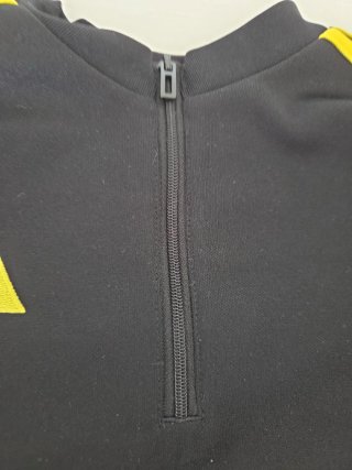 Sudadera Adidas Negra y Amarilla