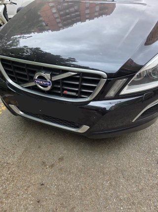 VOLVO XC60 R DESIGN  AUTOMÁTICO