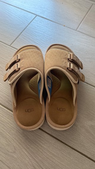 Sandalias UGG Unisex Talla 42 Beige