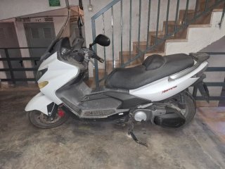 Kymco Scoting R 500i Blanca