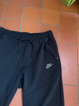 Pantalón de chandal Nike Tech Fleece negro Talla M