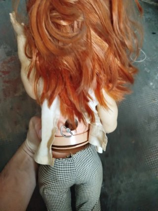 Muñeca antigua de pelirroja