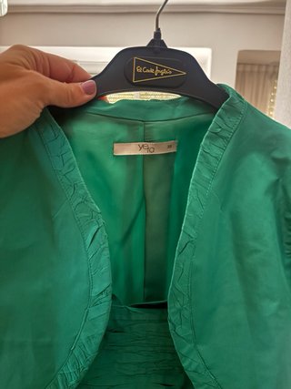 Vestido fiesta y torera marca Yera verde T.38
