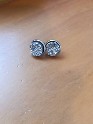 6 pares pendientes imitación piedras