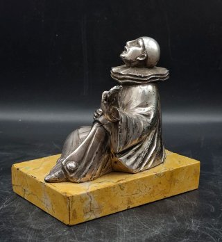 Figura Art Decó Arlequín Pierrot con mandolina
