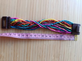 Pulsera de madera multicolor
