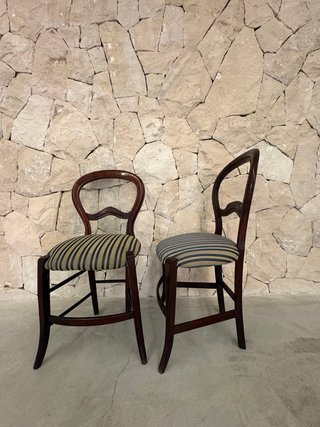 Sillas de madera con tapizado 2 und,