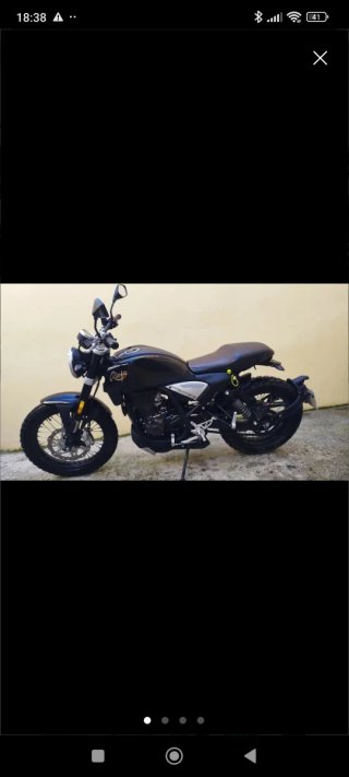 Rieju Century 125cc Naked Negra