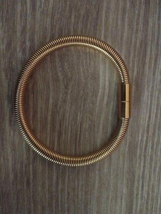 Pulsera bolígrafo años 80 dorada