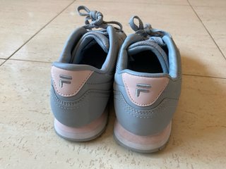 Zapatillas Fila Grises
