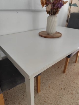 Mesa de comedor blanca Ikea