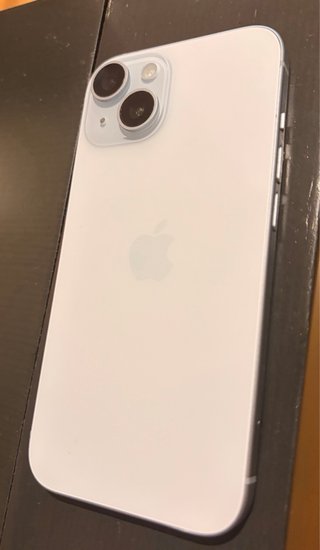 iPhone 15 Apple