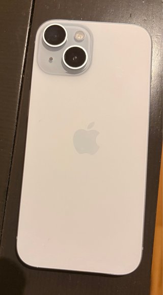 iPhone 15 Apple