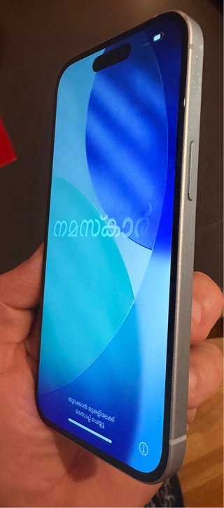 iPhone 15 Apple